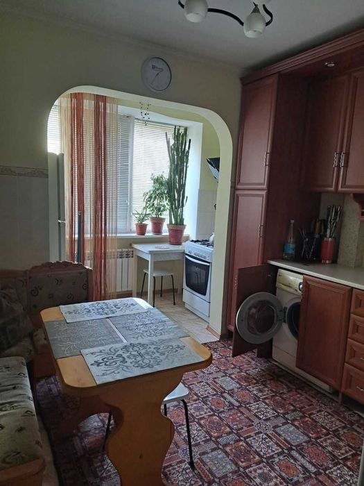 Дава се под наем Двустаен апартамент в София, Хаджи Димитър - 70 кв.м за 325 € - Снимка #1