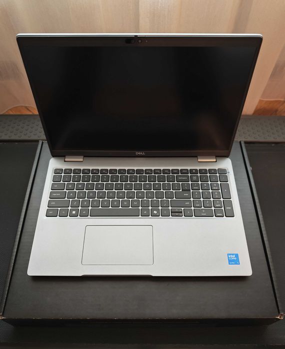 Нов Dell 5550 Ultra 5, 16GB DDR5, 512GB NVME