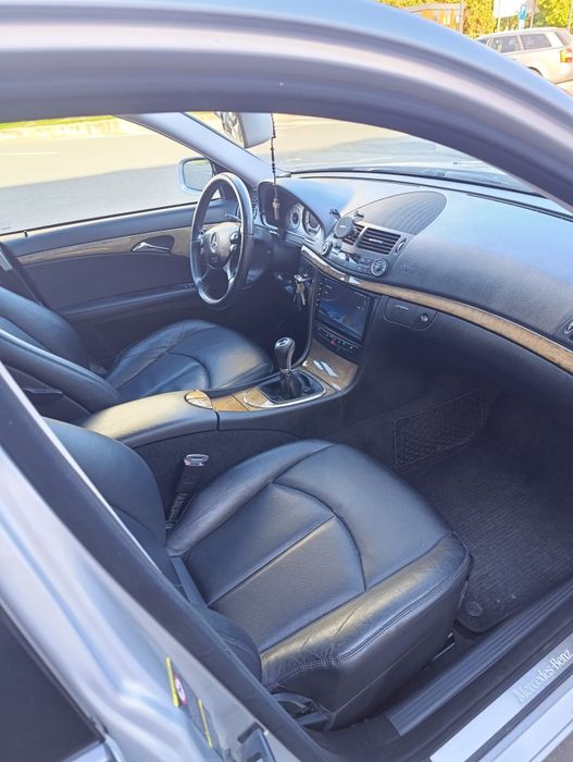 Mercedes E-class 2008 Facalift 2.2 Diesel Stare Impecabila