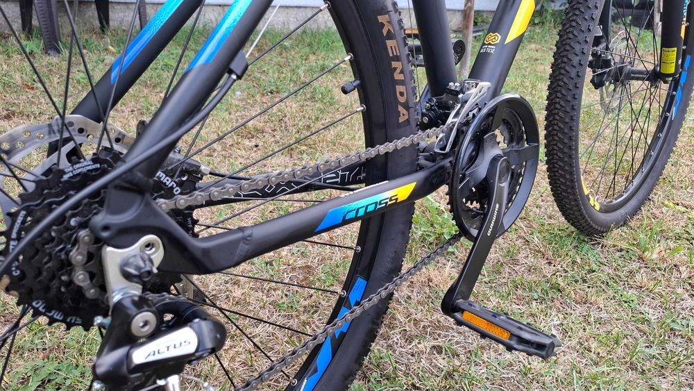 Bicicletă MTX Cross GRX 8 HDB 27.5" - stare excelentă, complet echipată