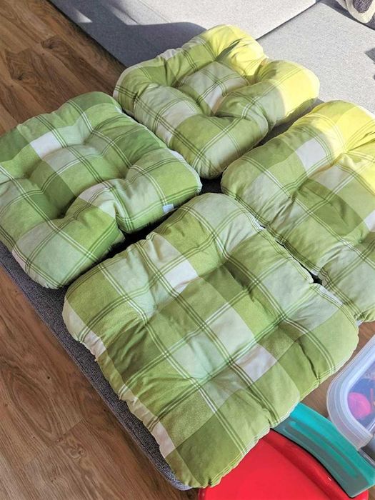 Възглавница / подложка за стол 4 бр.