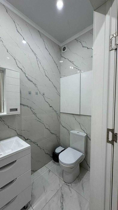 продам  двухкомнатную квартиру