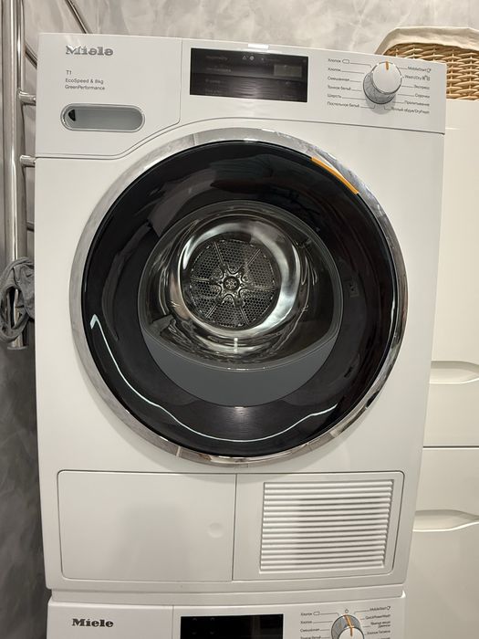 Стиральна и сушильная машинки Miele