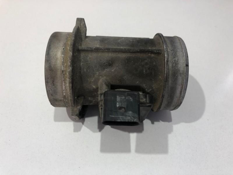 Debitmetru Volkswagen Passat B5 059906461d 2.5 tdi