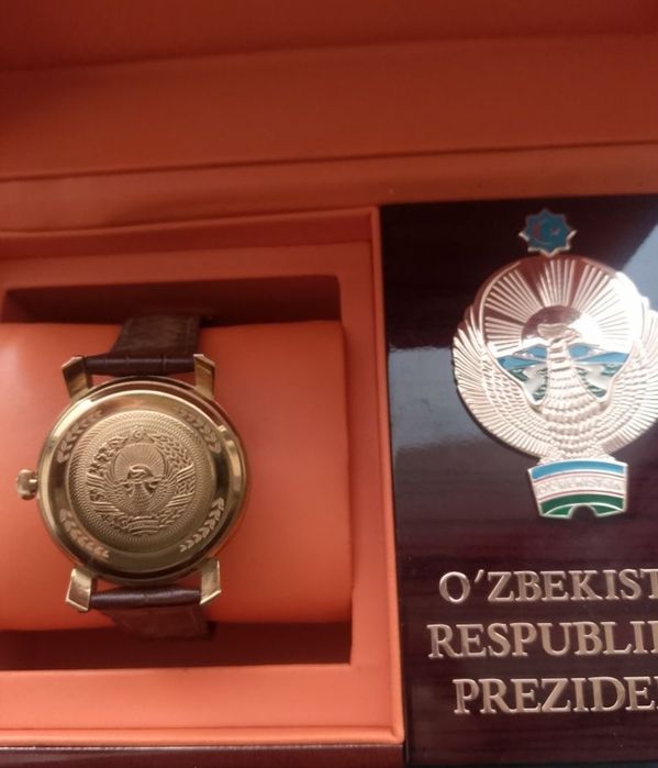 Золотые часы антиквариат