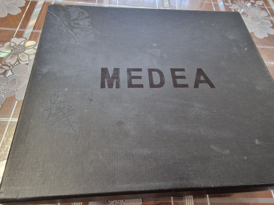 Осенние кожаные, модные сапоги