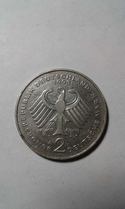 продам монеты разные