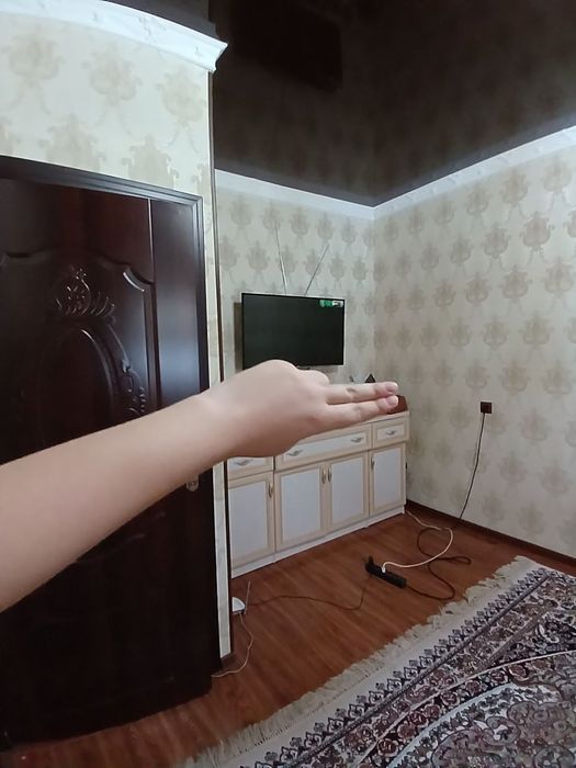 3 хонали квартира сотилади.