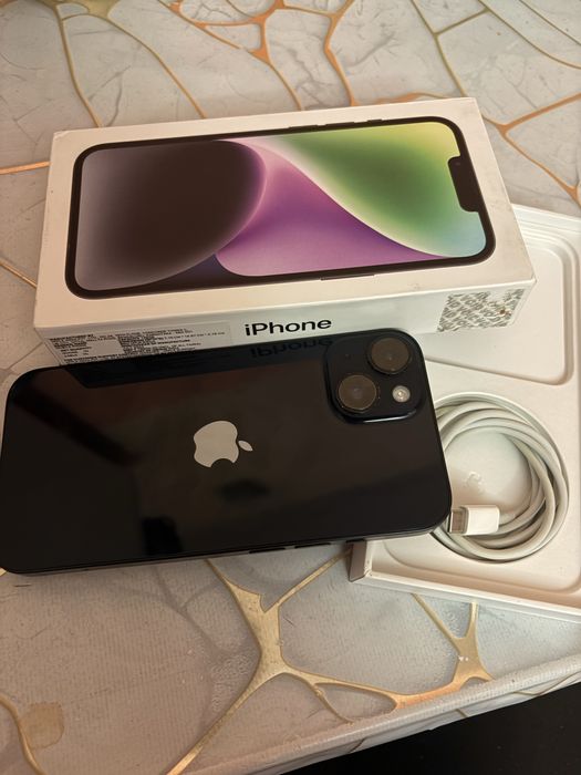 Продам Айфон 14 128 ГБ