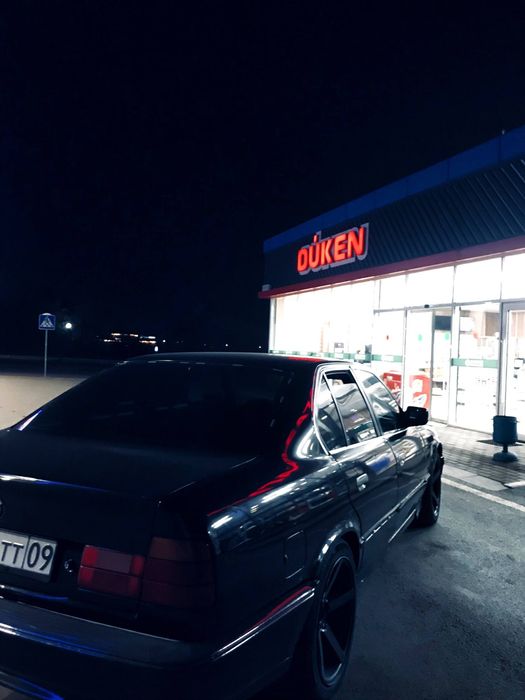 БМВ е34 в хорошем состоянии