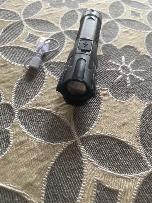 Фонарик новый пишите на ватсап