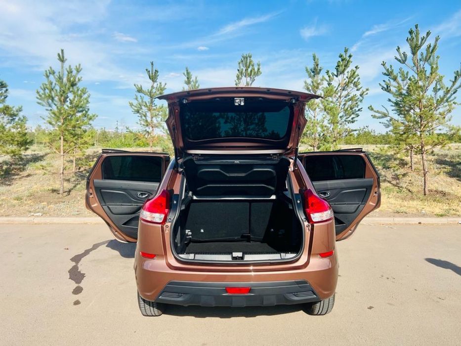 Продам Lada X-ray 2021 г.в.