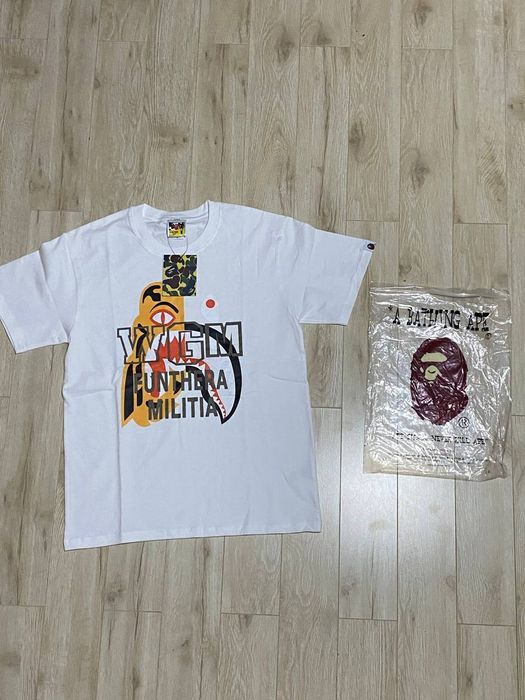 Футболка BAPE

Размер: M
Состояние: новая, с бирками

Плотная футболка