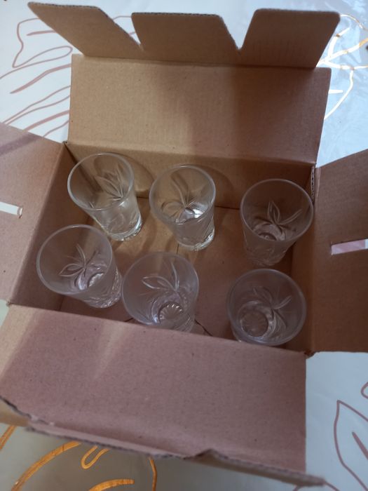 Продам хрустальные рюмки