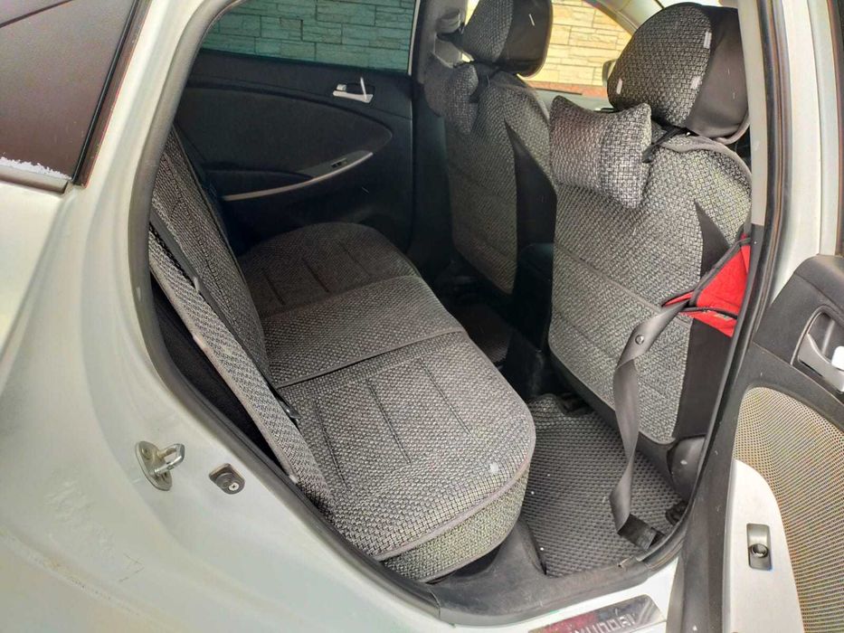 Автомобиль Hyundai Accent