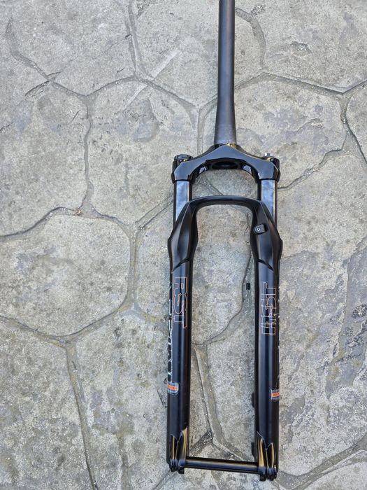 Furca bicicleta în stare foarte buna