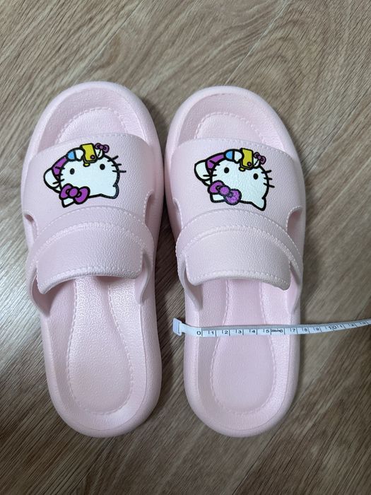 Продам новые шлёпанцы