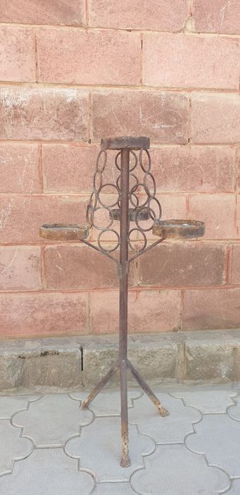 Подставка для цветов