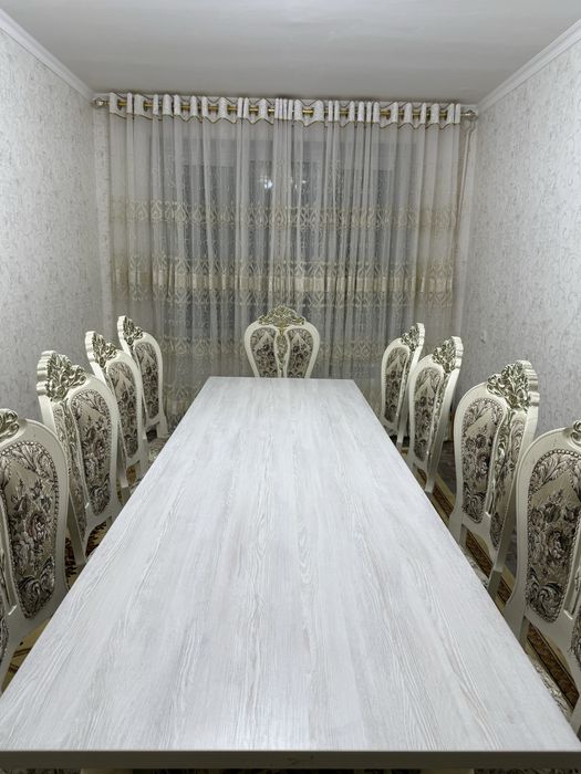 Oq premium mebel to'plami: Katta stol + 10 ta stul