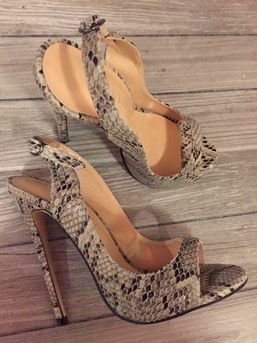 Сандали змийска кожа