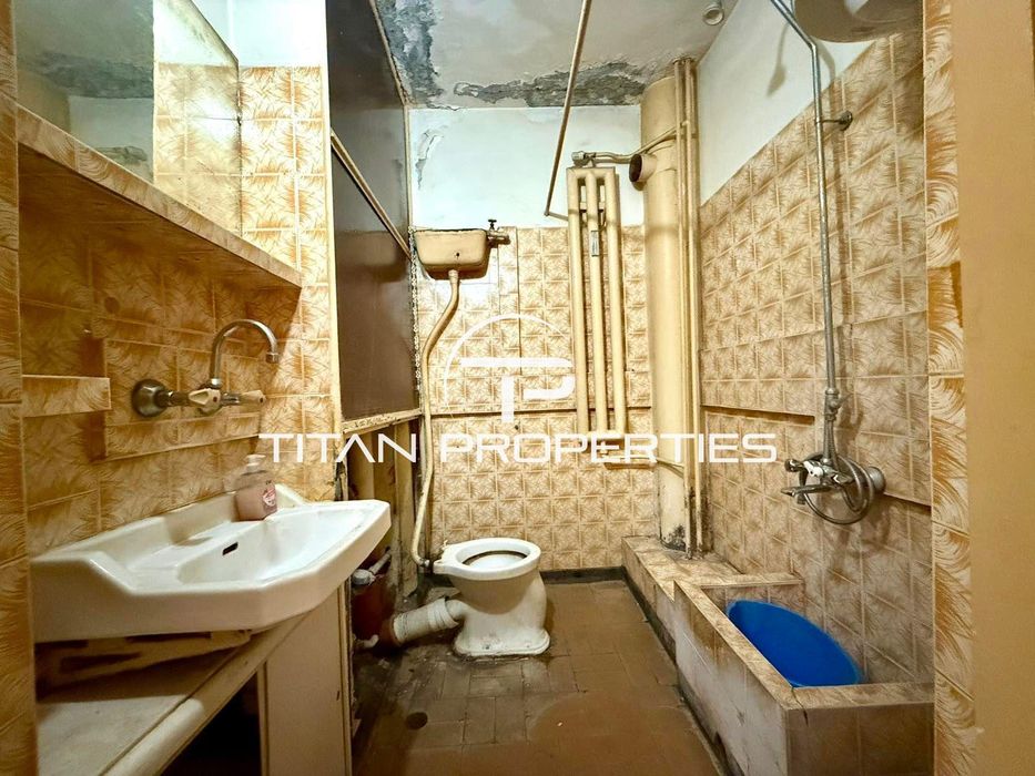 Продава се Двустаен апартамент в Пловдив, Тракия - 48 кв.м за 1062 €/кв.м - Снимка #9