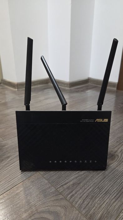 Router Asus RT-AC68U