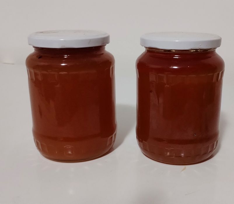 Vând miere de albine de casa