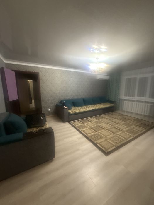 Сдается квартира месячно