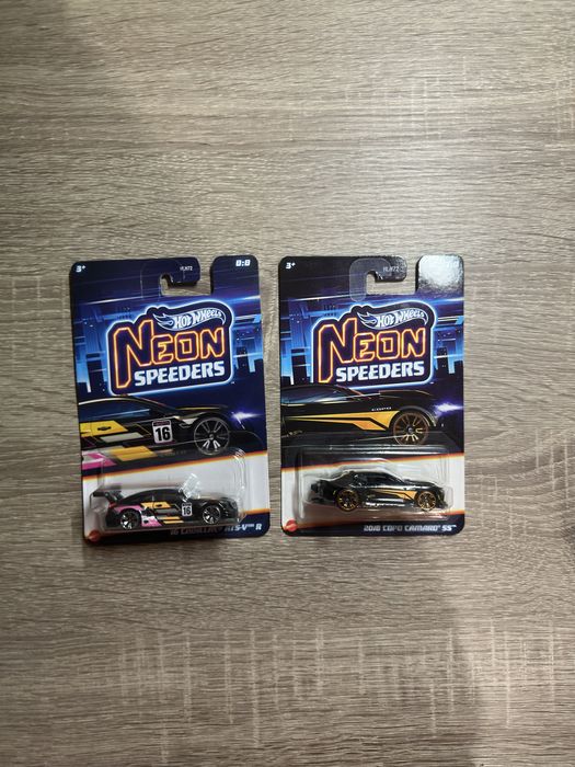 Hotwheels колички
