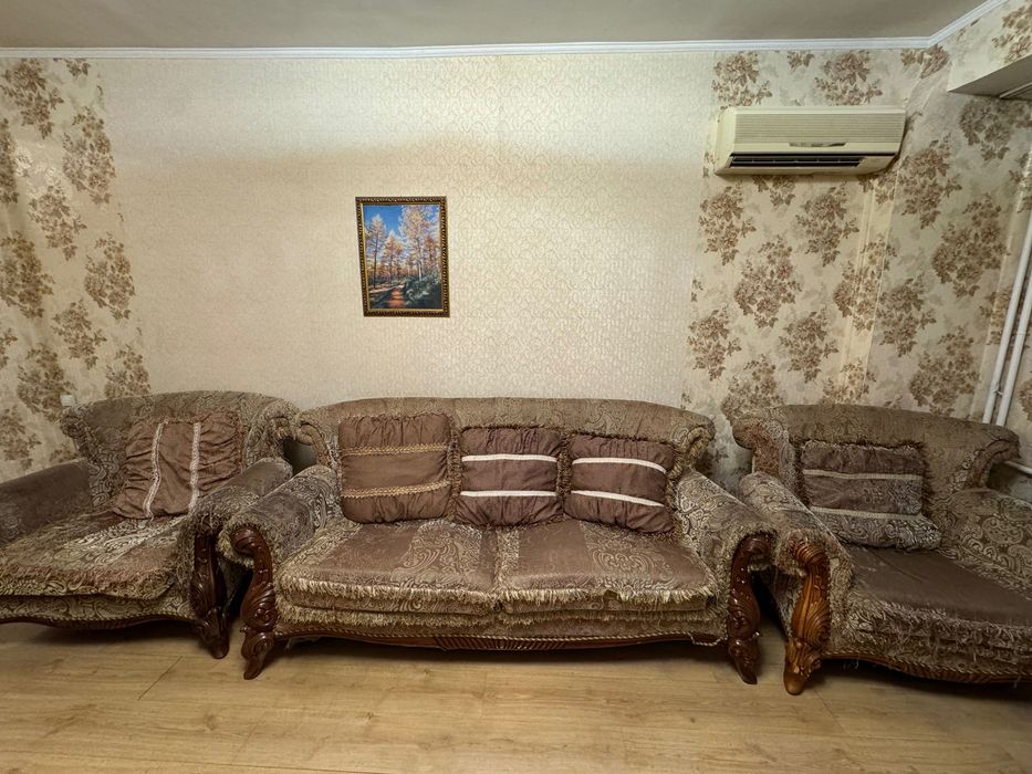 Диван для гостиной