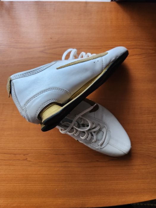 Pantofi sport Nike Air marime 39