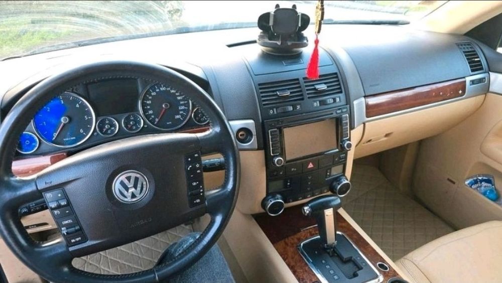 VW Touareg 3.0tdi