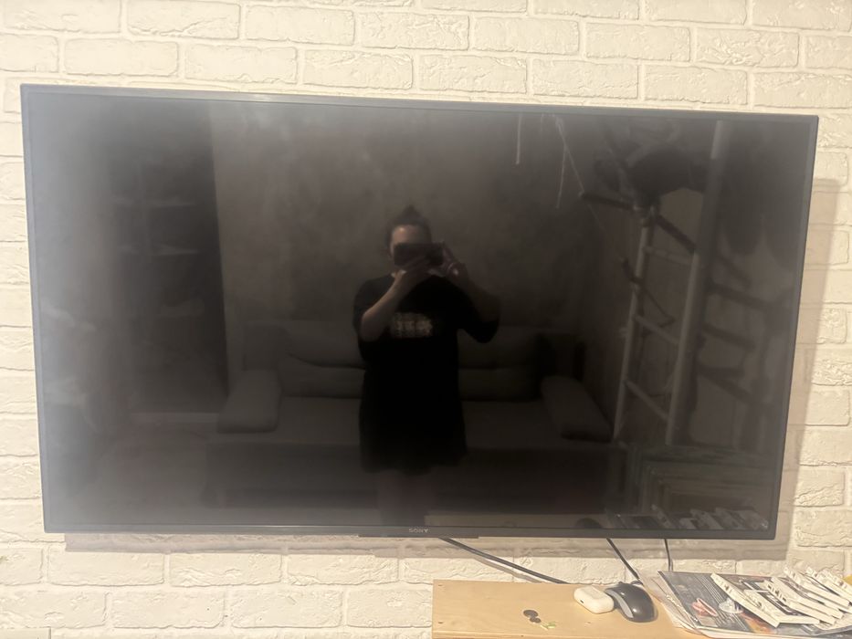 Продам Телевизор Sony 55 диагональ