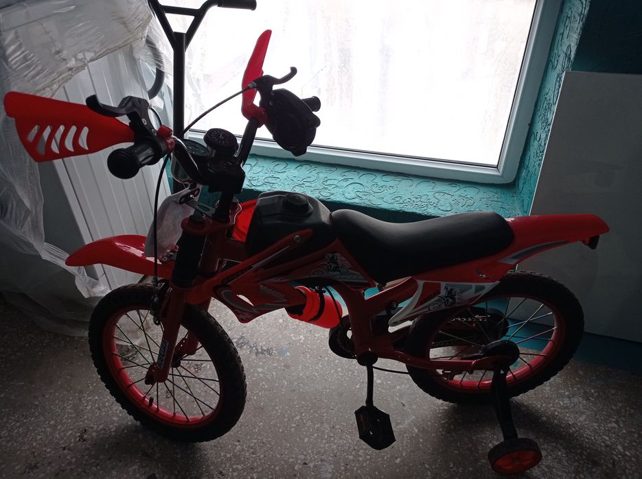 Велосипед в дизайне мотоцикл