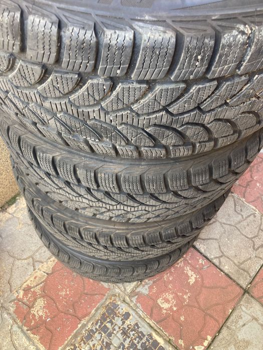 Anvelope 225 50 17 Bridgestone