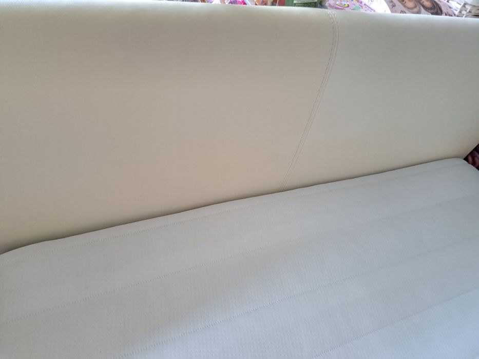 Легло персон и половина с Матрак,  Двукрклен Гардероб, Нощни шкафчета