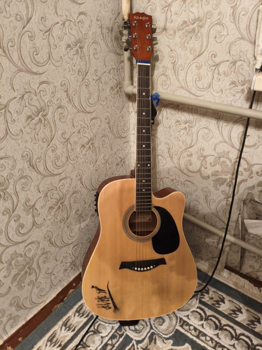 Электроакустическая гитара Adasio