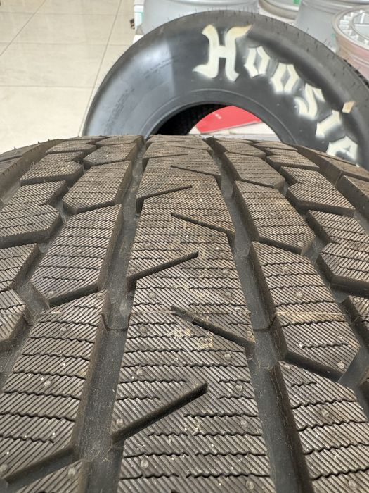 Зимна гума Yokohama 285/50 R20