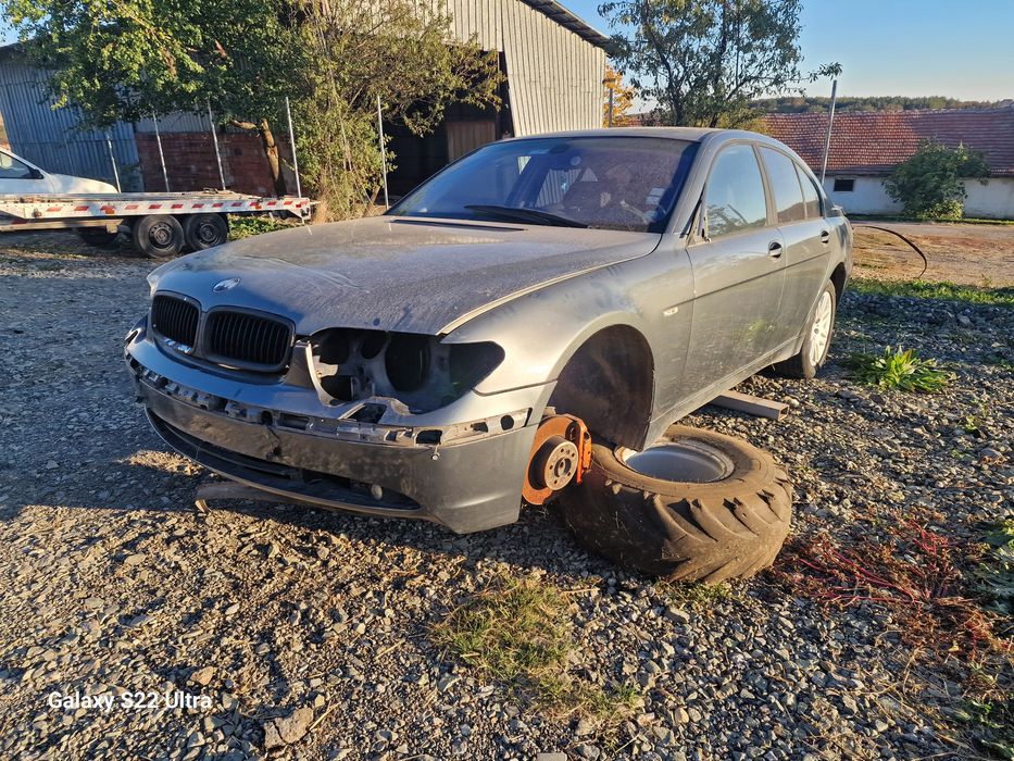 BMW 7 2004г. и BMW 5 2000г. на части