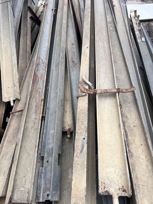 Vand difertie tevi , teava gard , constructii stalpi zincati sera etc