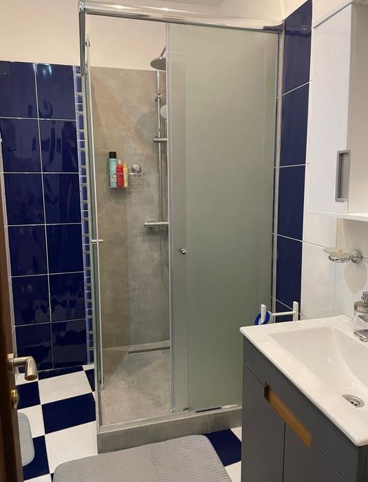 Изготовление душевых перегородок