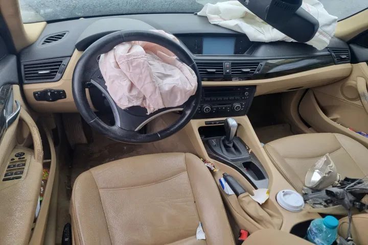 usa planetara stanga dreapta fata spate selector de viteze egr turbina pompa de frana caseta de directie BMW x1 e84  motor 2.0d  177CP cod N47D20C  dezmembrez