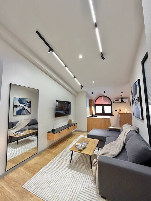 Срочно Продажа евро квартира на Ц-2 Алайский рынок жк Пойтахт Гавхари