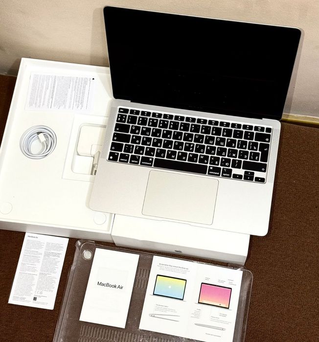 Apple Macbook air m1