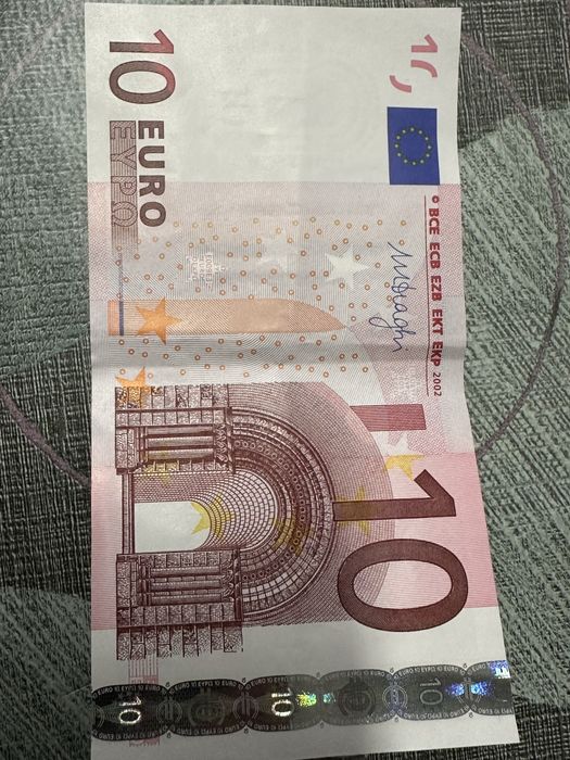 Банкнота 10€ 2002г.