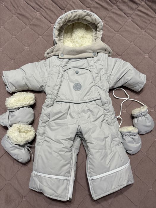 Продам детский комбинезон трансформер