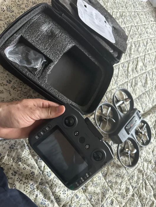 Drona noua 8k, 3000 metri noua