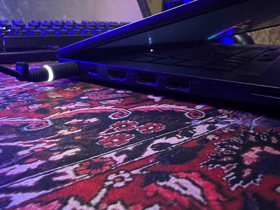 Бюджетный, но отличный ноутбук Dell Latitude 7490