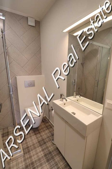 Дава се под наем Тристаен апартамент в София, Лозенец - 100 кв.м за 1100 € - Снимка #10