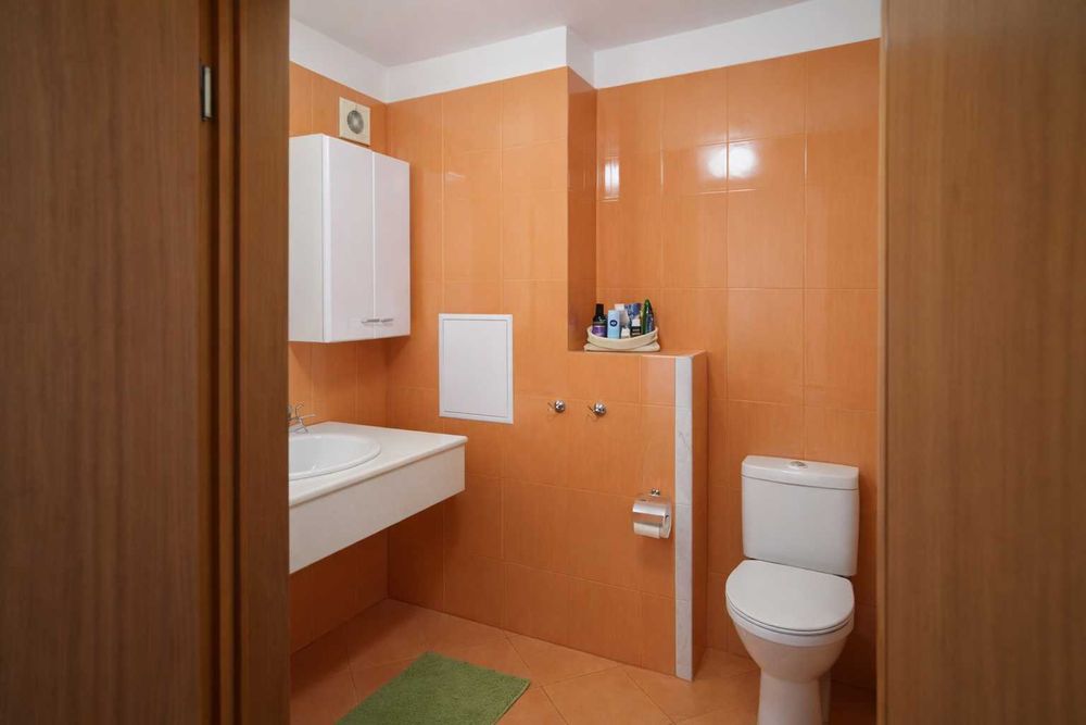 Тристаен ап. под наем в кв. Лагера